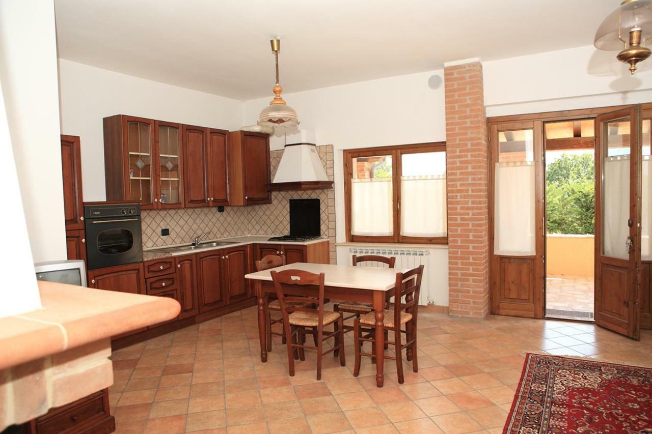 Vila Residenza Le Querce Trilocale Fossato di Vico Exteriér fotografie